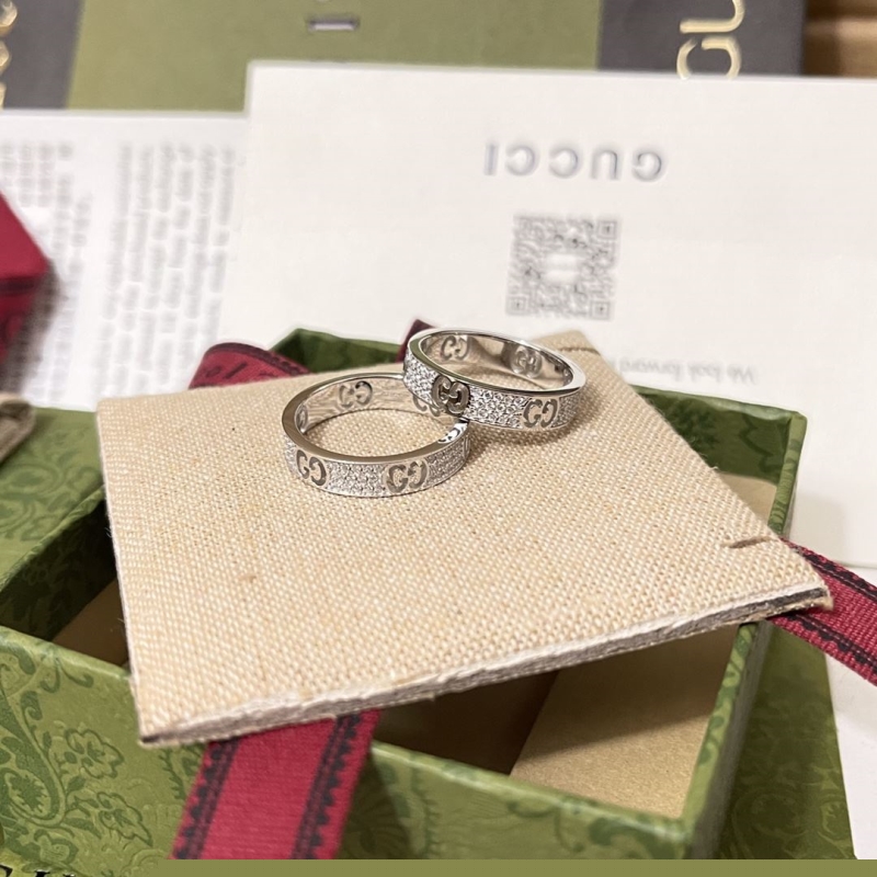 G*u*i rings